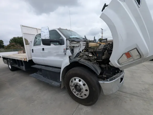 Flatbed, hood up we tested